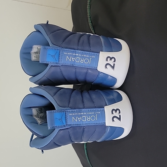 Jordans - Picture 2 of 4